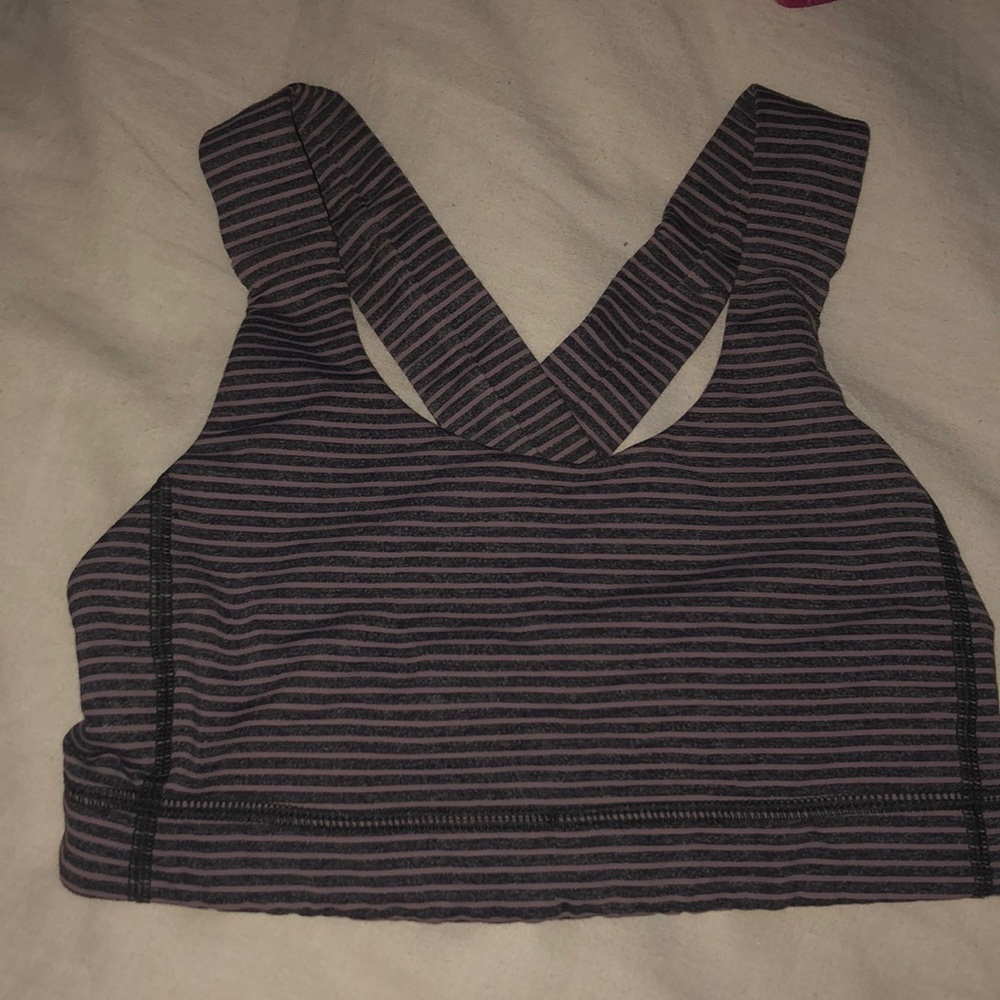 super cute cross back Lululemon sports bra